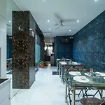 Glitz Rexton Inn - Near Iit Powai