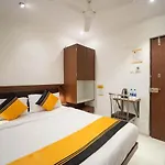 Glitz Rexton - Near Iit Powai Hotel Mumbai
