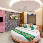Treebo Gateway Mansion Hotel 3*