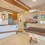 Hotel Treebo Gateway Mansion 3*