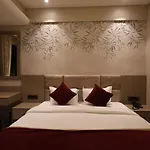 La Fenice Resort Madh Island