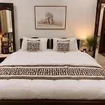 Nanabhay Guest house