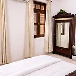 Nanabhay * Mumbai