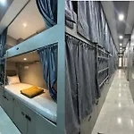 Merhaba Hostel And Pg Near Seven Hill Hospital