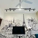 White Island - 10 Mins Oberoi Mall, Film City And Nesco