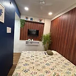 Sea-front 1-bhk At Carterroad *