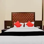Collection O Vertigo Suite Hotel Mumbai