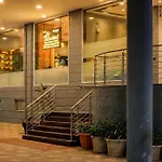 Super Townhouse Exhibition Centre Goregaon Mumbai