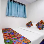 Fabhotel Blue Light