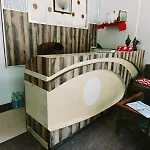 Collection O Kurla Bkc Mumbai Formerly Golden Tuipz