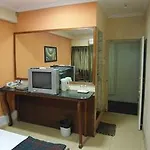 Hotel Benazeer 2*