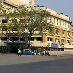 Hotel Fabhotel On Time Andheri East