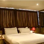 Arma Executive Hotel 2*