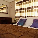 La Maison Service Hotel