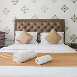 Executive Anmol - Service Apartment