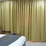 Hotel Fabhotel On Time Andheri East