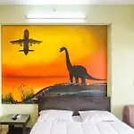 Madam Re Service Apartment - Neptune Tower - Powai