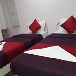Guest house Home Stay 3*