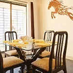 Executive Basera-Serviced Apartment