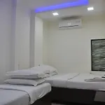Hotel Star Inn