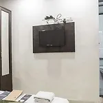 Fabhotel Midaas Comforts Mumbai