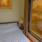 311, Royal Palms