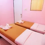 Home Stay 3*