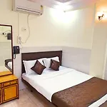 Sai Sharan Lodging *