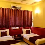 Siddhartha Hotel 2*