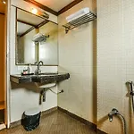 Dhiraj 3* Mumbai