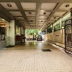 Hotel Dhiraj Mumbai