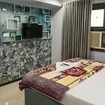 Hotel Elegant