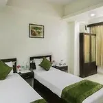 Fabhotel Midaas Comforts Hotel 3*