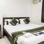 Fabhotel Midaas Comforts 3*