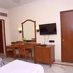 Atithi Hotel 2*