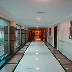 Hotel Haredia 3*