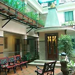 Hotel Haredia 3*