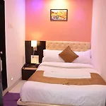 Hotel Airways Residency 3*