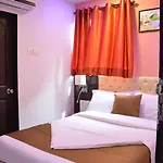 Hotel Airways Residency 3*