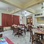 Hotel Mogul Palace - Near Masjid Bunder 3*