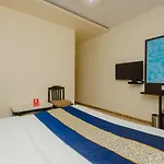 Oyo 18502 Flagship Sahar International 3*