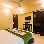 Hotel Oyo Flagship 389 Maitri Park Chembur 2*