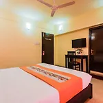 Hotel Oyo Flagship 389 Maitri Park Chembur