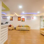 Oyo 9326 Om Sai Residency