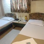 Palace Hotel 2*