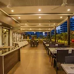 Hotel Grace Residency 3*