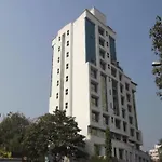 The Caliph Hotel, Near Powai 3*
