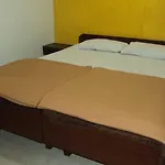 Hotel Benazeer 2*