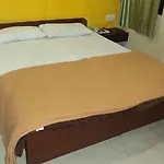Hotel Benazeer