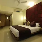 Silver Hotel